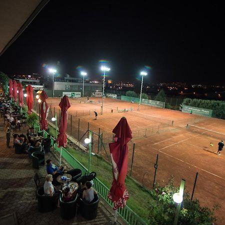 Evro Set Hotel Skopje Bagian luar foto